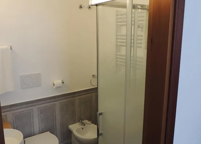 Madonna Della Neve Alojamento de Acomodação e Pequeno-almoço Roma