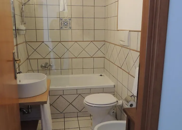 Alojamento de Acomodação e Pequeno-almoço Madonna Della Neve Roma