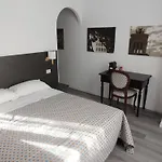 فندق مبيت وإفطار Madonna Della Neve 4*